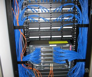 Computer-Network-Wiring-MontrealCâblage-réseau-informatique-Montreal-03